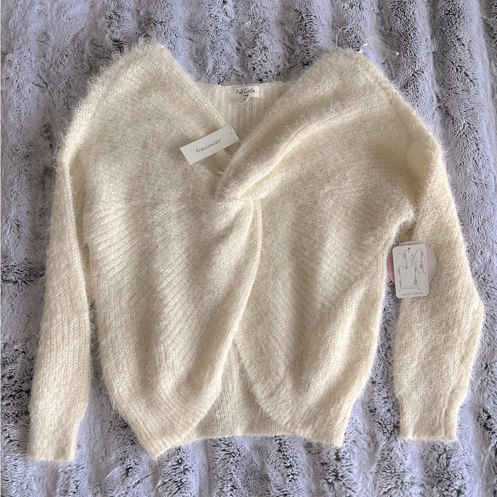 Francesca’s Full Circle Trends Two Way Sweater Size M Ivory/Cream